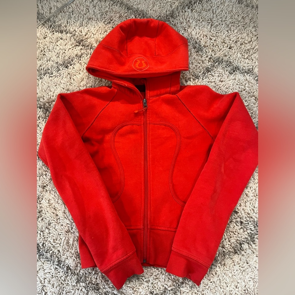 Red/Coral Lululemon Full Zipped Suba (rare, color is no longer made)